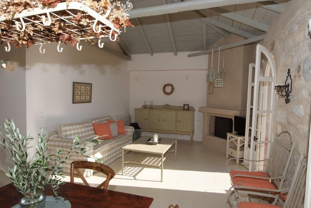 Apartamento Katikies Manis Kardamyli Exterior foto