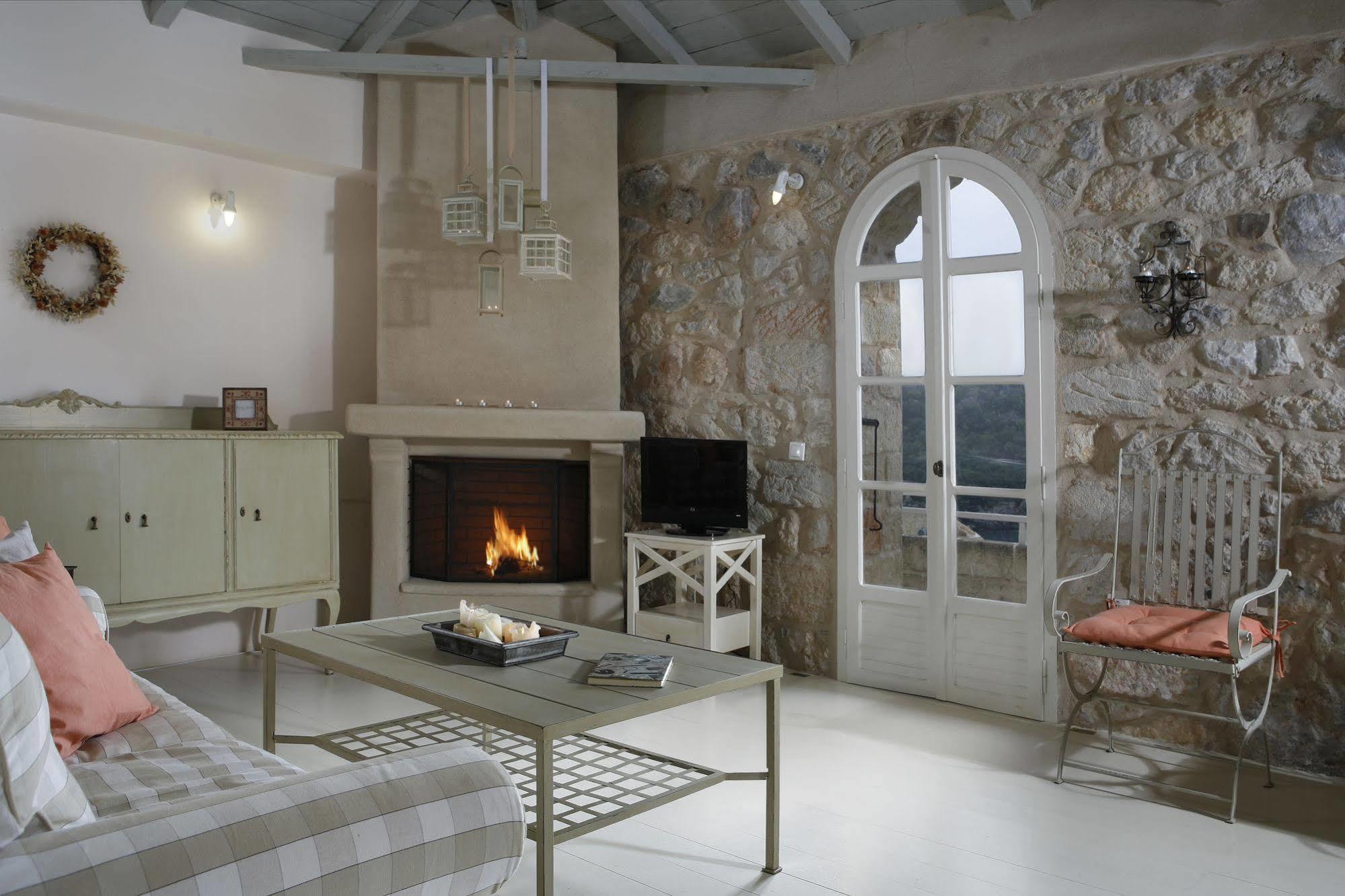 Apartamento Katikies Manis Kardamyli Exterior foto